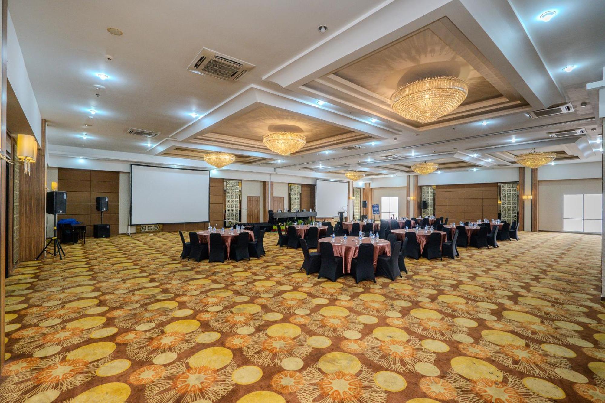 Grand Serela Yogyakarta Exteriér fotografie
