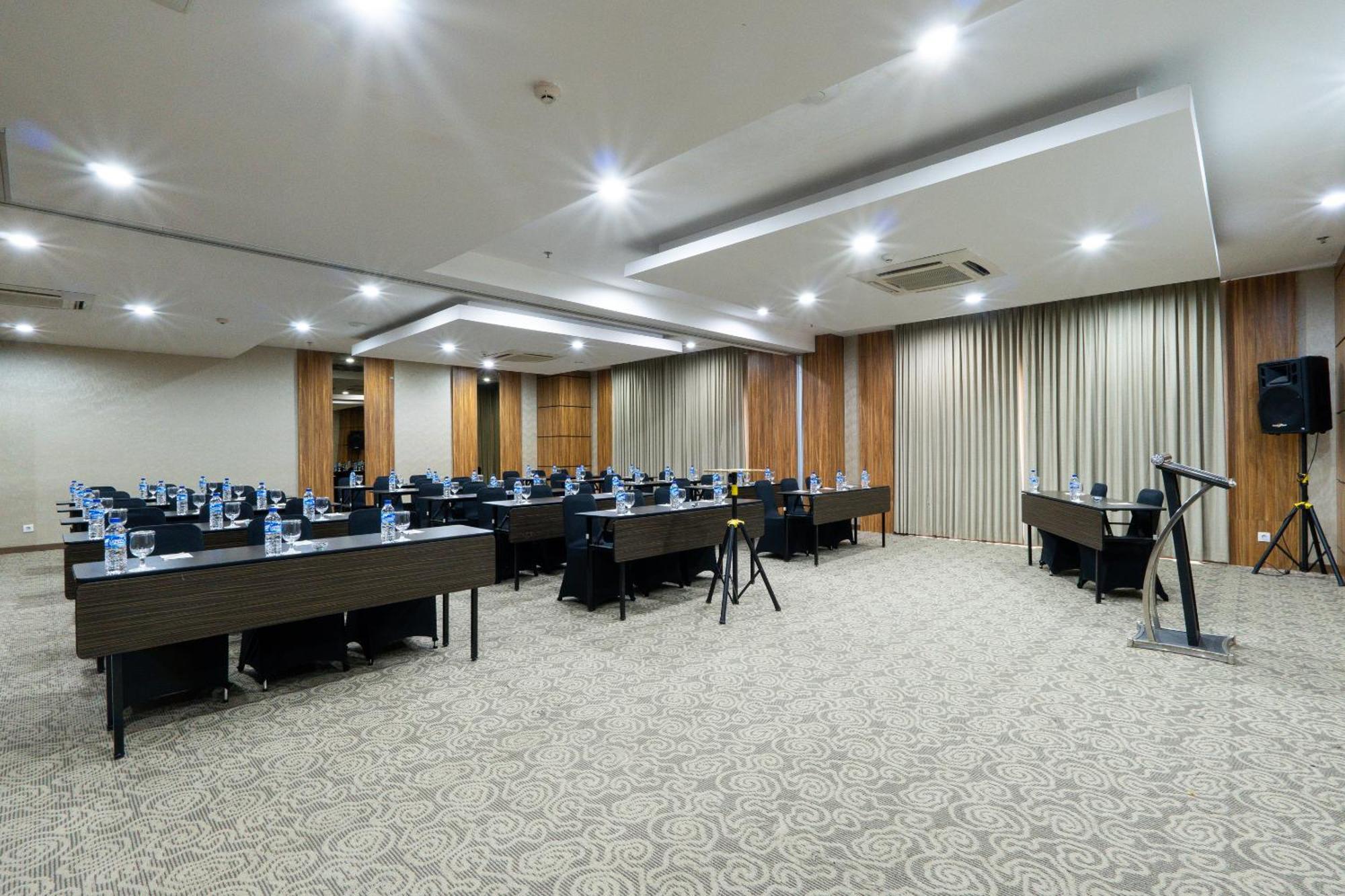 Grand Serela Yogyakarta Exteriér fotografie