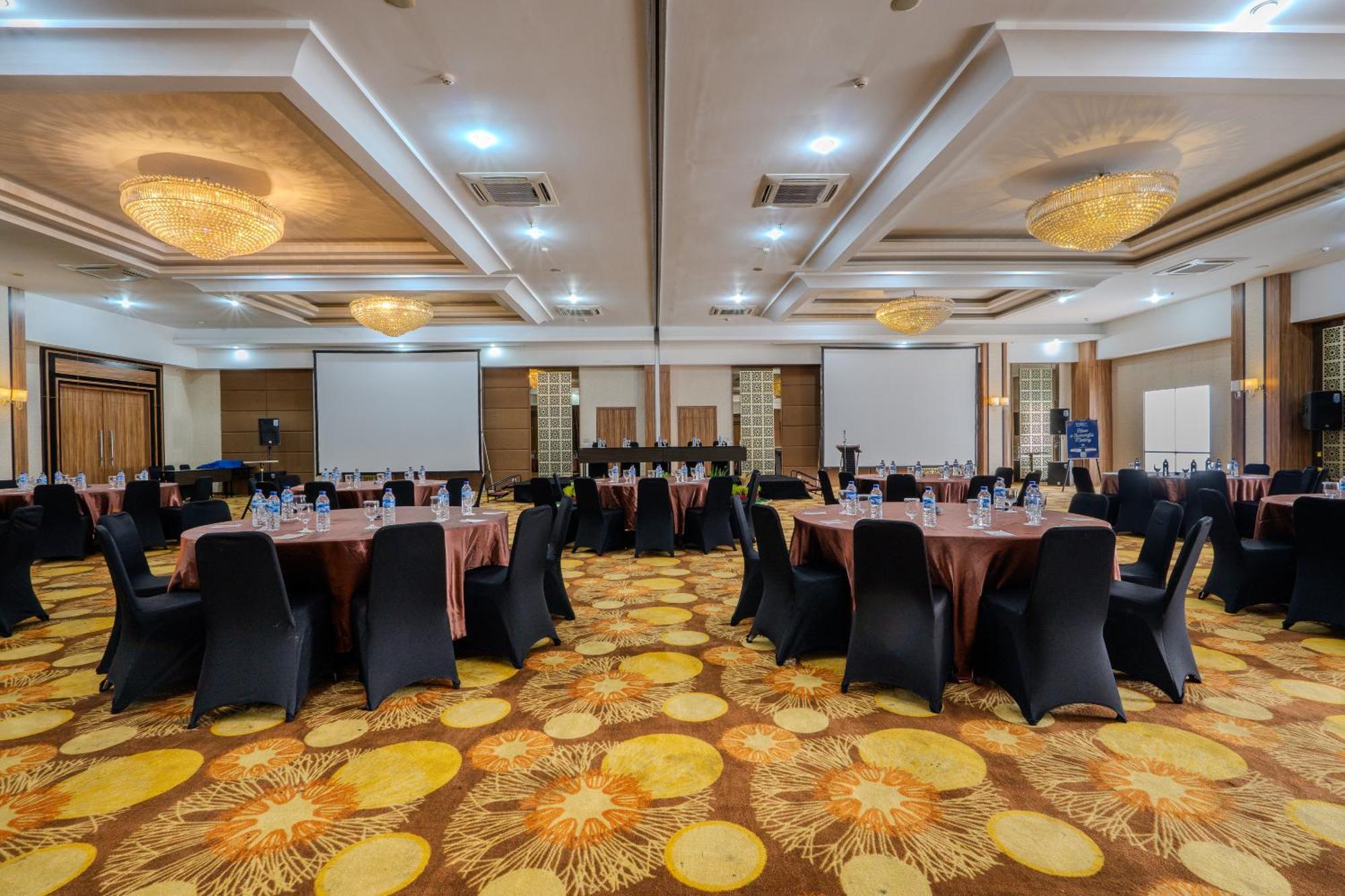 Grand Serela Yogyakarta Exteriér fotografie